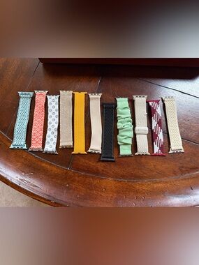 Lot of 11 Solace loop bands for apple watch 38/40/41/42 mm  xs